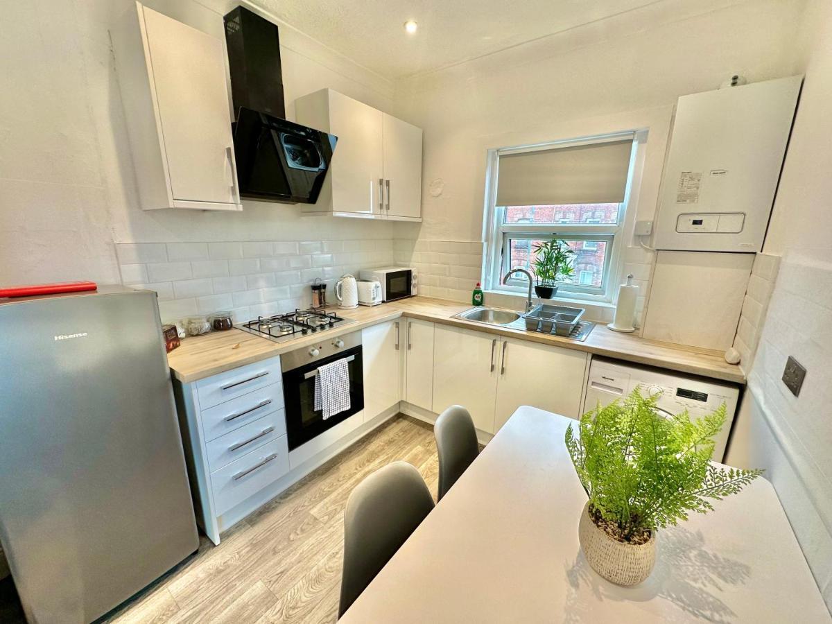 Chic Apartment In Central Bournemouth With Parking المظهر الخارجي الصورة