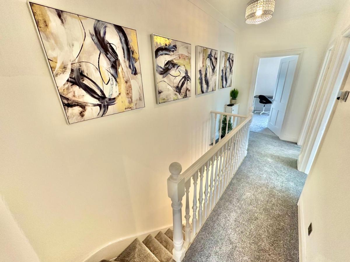 Chic Apartment In Central Bournemouth With Parking المظهر الخارجي الصورة